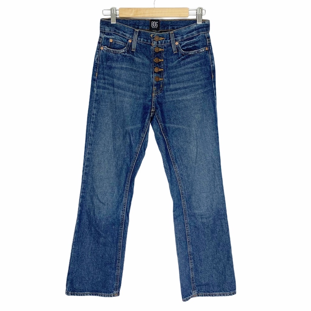 🎁 2/$20 UO BDG Vintage Boot Cut Button Fly Jeans 25